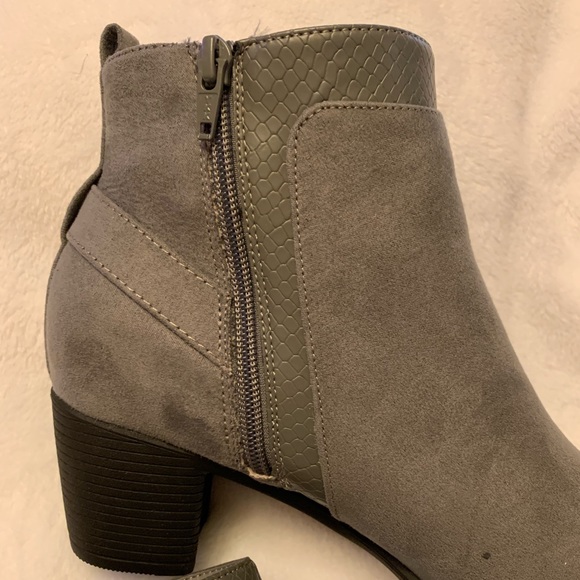 Croft and Barrow Women’s Gila High Heeled Boots - NWTs Size 8.5 - Picture 5 of 15